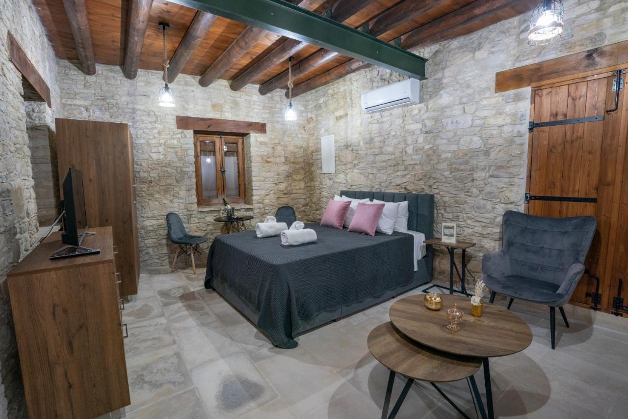 Eidyllio Luxury Suites Omodos Dış mekan fotoğraf