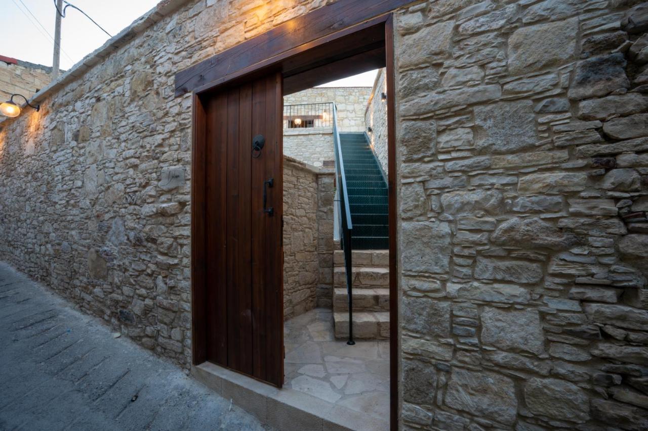 Eidyllio Luxury Suites Omodos Dış mekan fotoğraf
