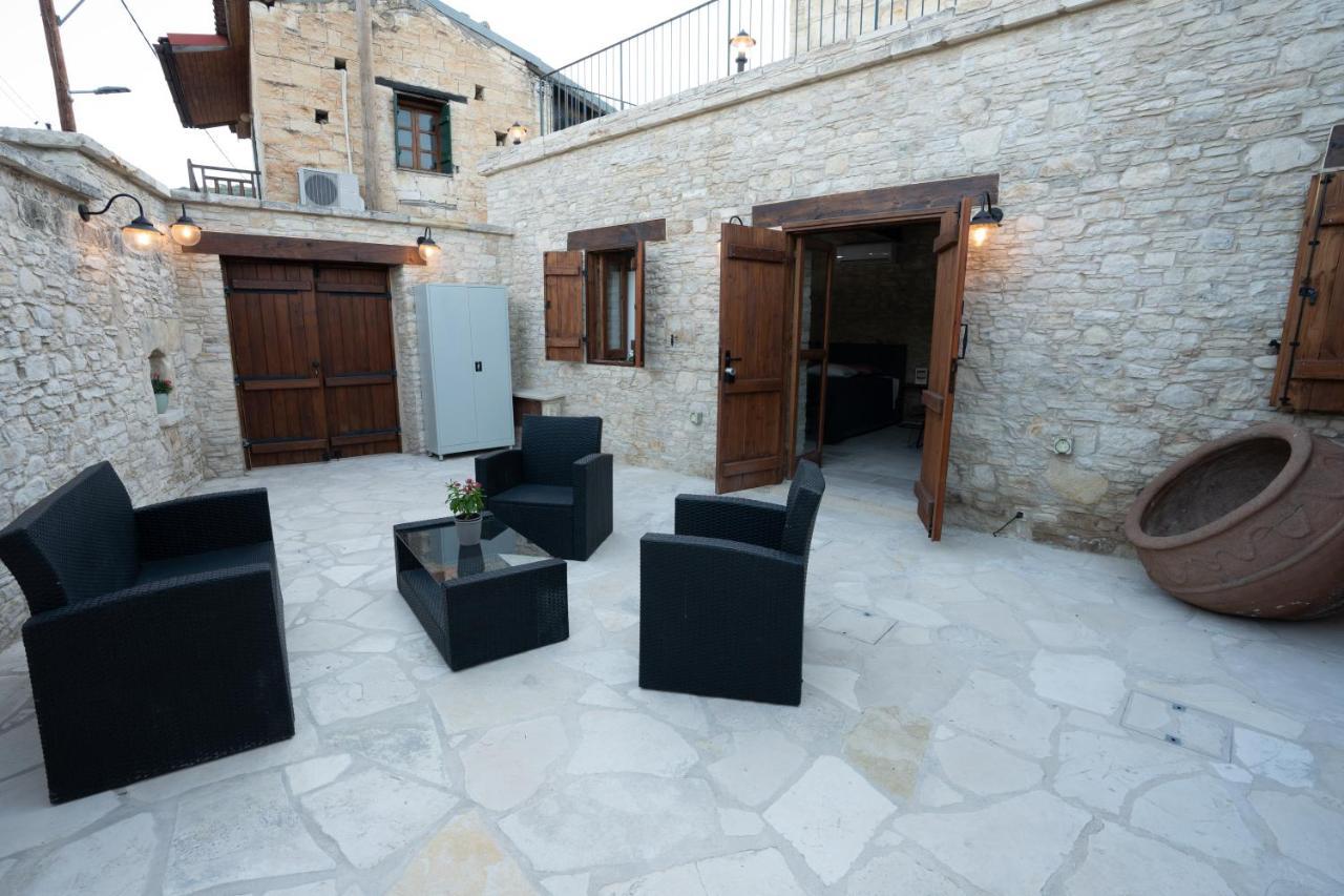 Eidyllio Luxury Suites Omodos Dış mekan fotoğraf